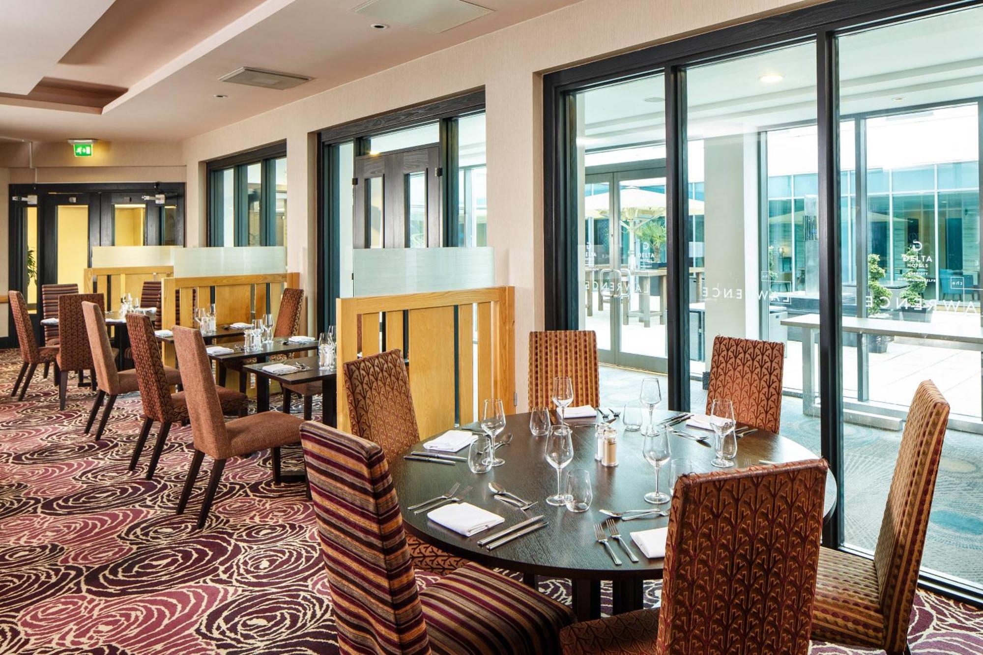 Delta Hotels By Marriott Nottingham Belfry Exterior foto